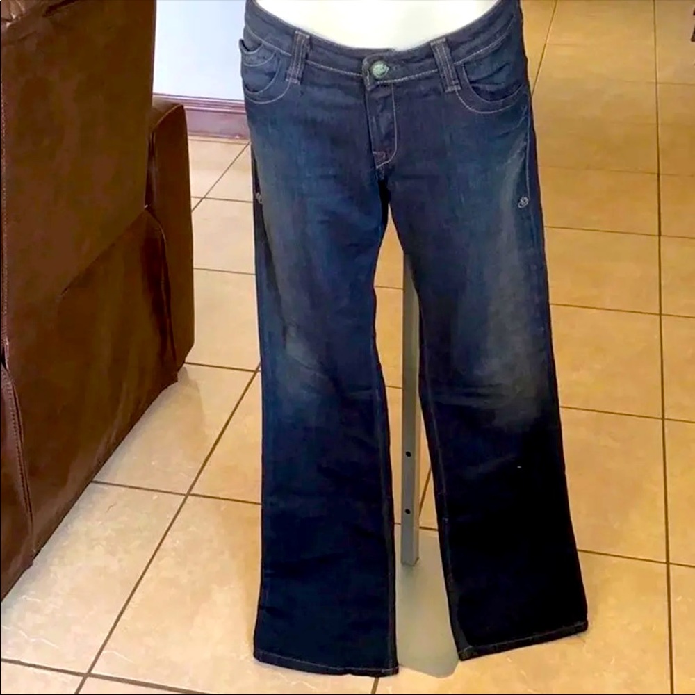 House of Dereon Jeans by Beyoncé
